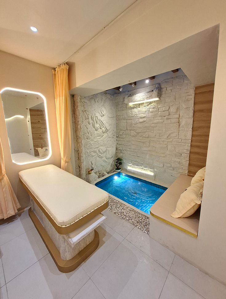 Interior Klinik Raraysae 2