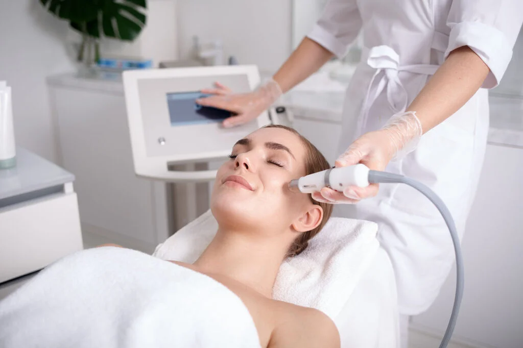 Laser Hitech Therapy
